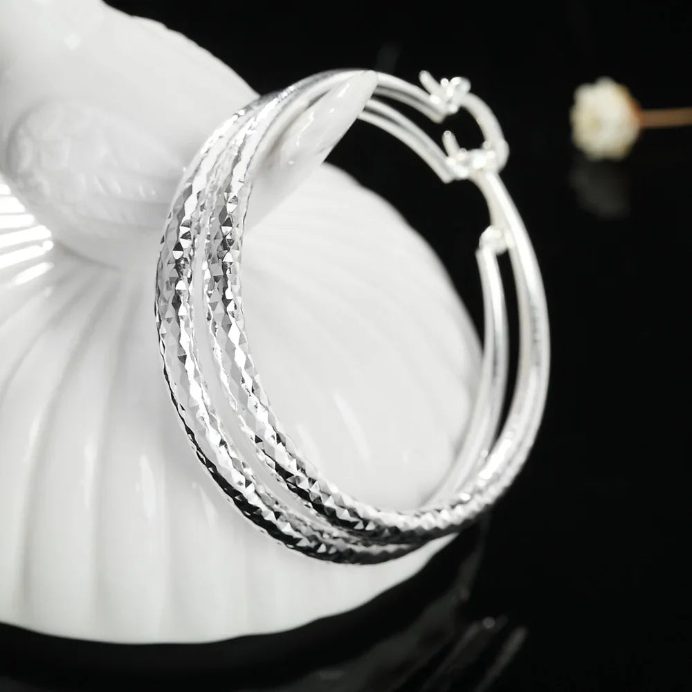 Women's 3CM Circle Hoop Earrings – Trendy Fashion Jewelry