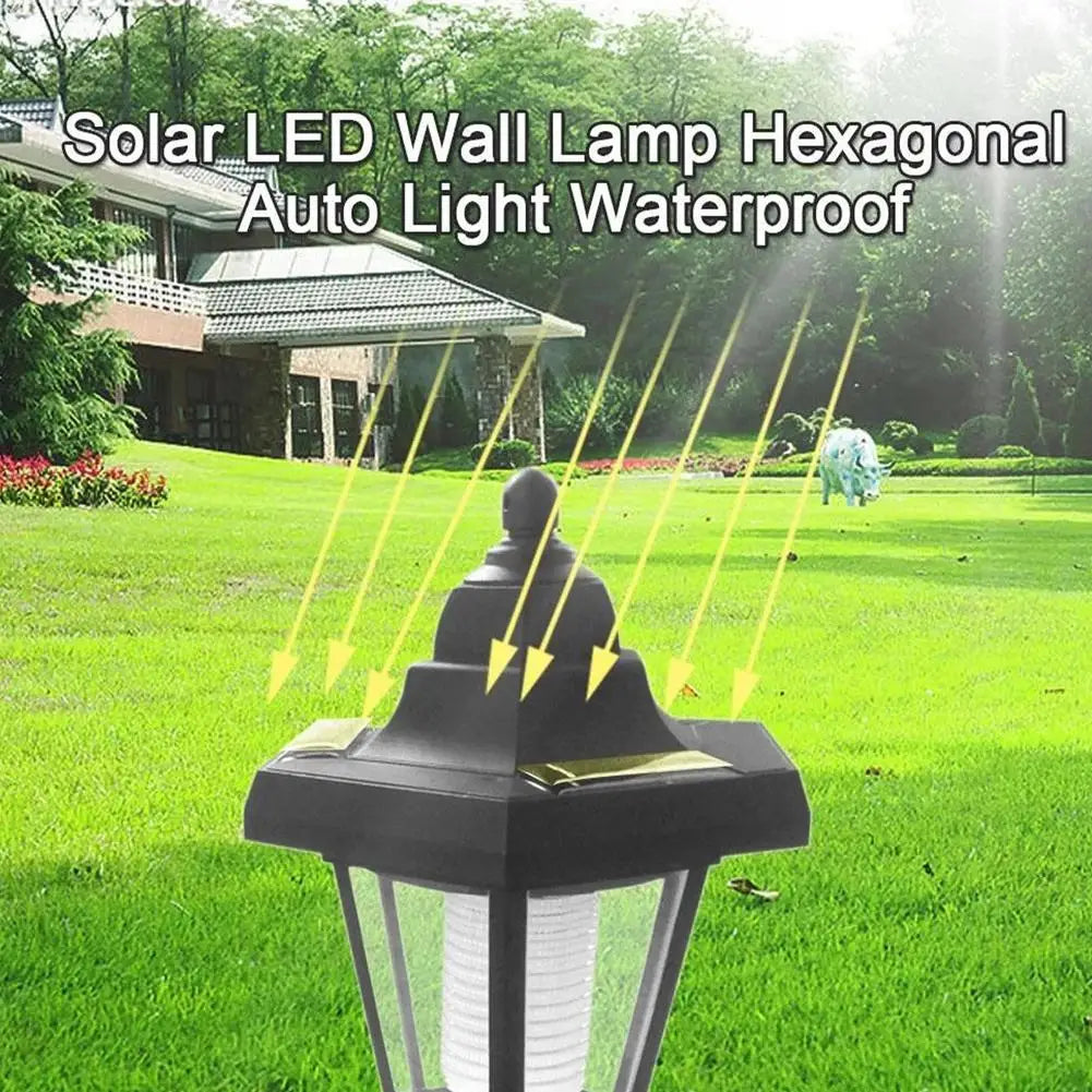 Solar Outdoor Wall Light – Vintage IP66 Weatherproof Garden Lamp