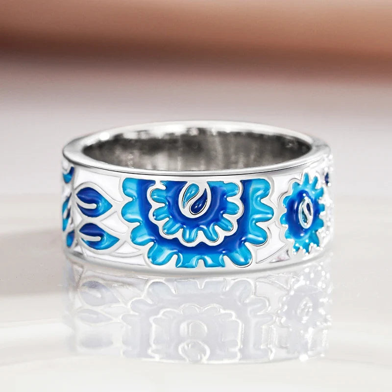Huitan Blue Flower Ring for Women – Elegant Fashion Jewelry
