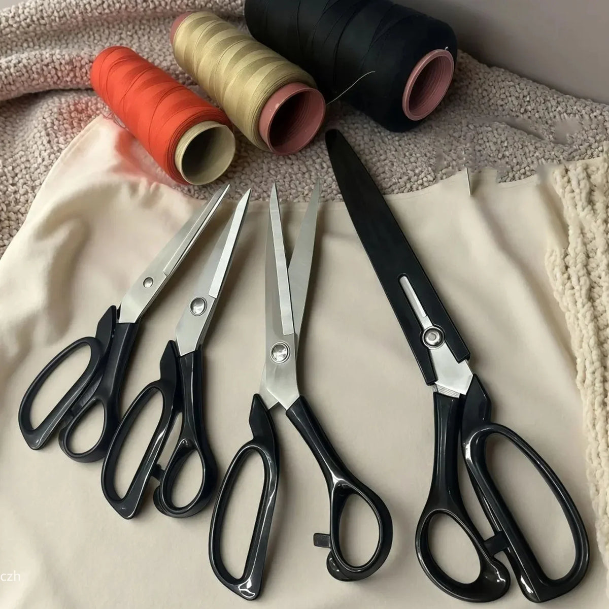 Professional Heavy Duty Fabric Scissors – 8 & 10 Inch Tailor Shears