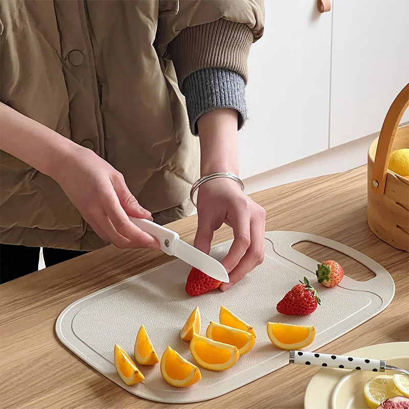 Folding Ceramic Fruit Peeler – Portable Mini Apple & Melon Knife