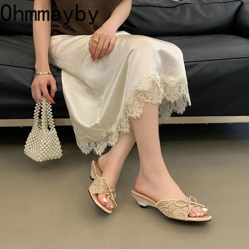 Lace Butterfly-Knot Women's Slide Sandals | Low Square Heel
