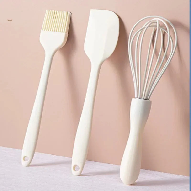 Silicone Baking Set – Spatula, Pastry Brush & Egg Beater 3pc