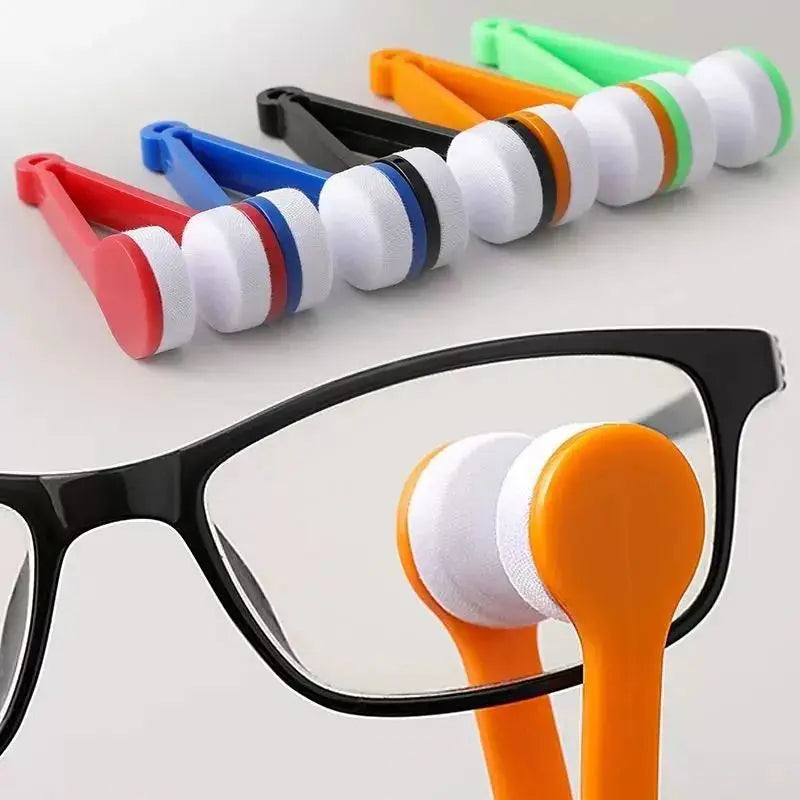 Microfiber Glasses Cleaning Cloth with Clip – Scratch-Free