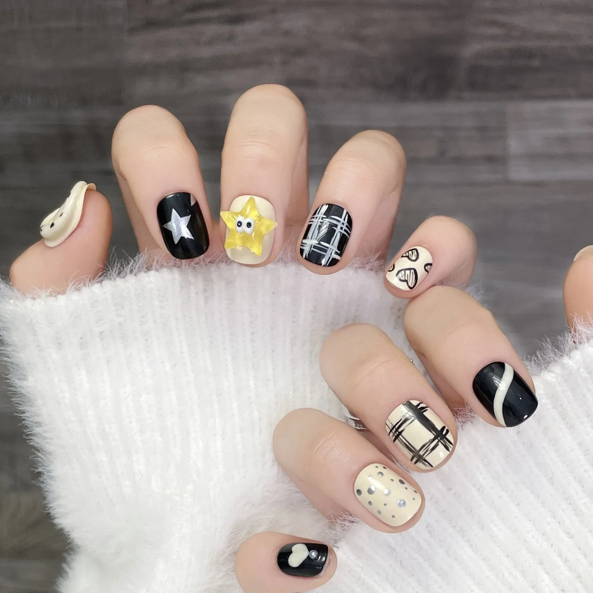 Handmade Y2K Press-On Nails Star & Cloud Cartoon Resin – 10pcs