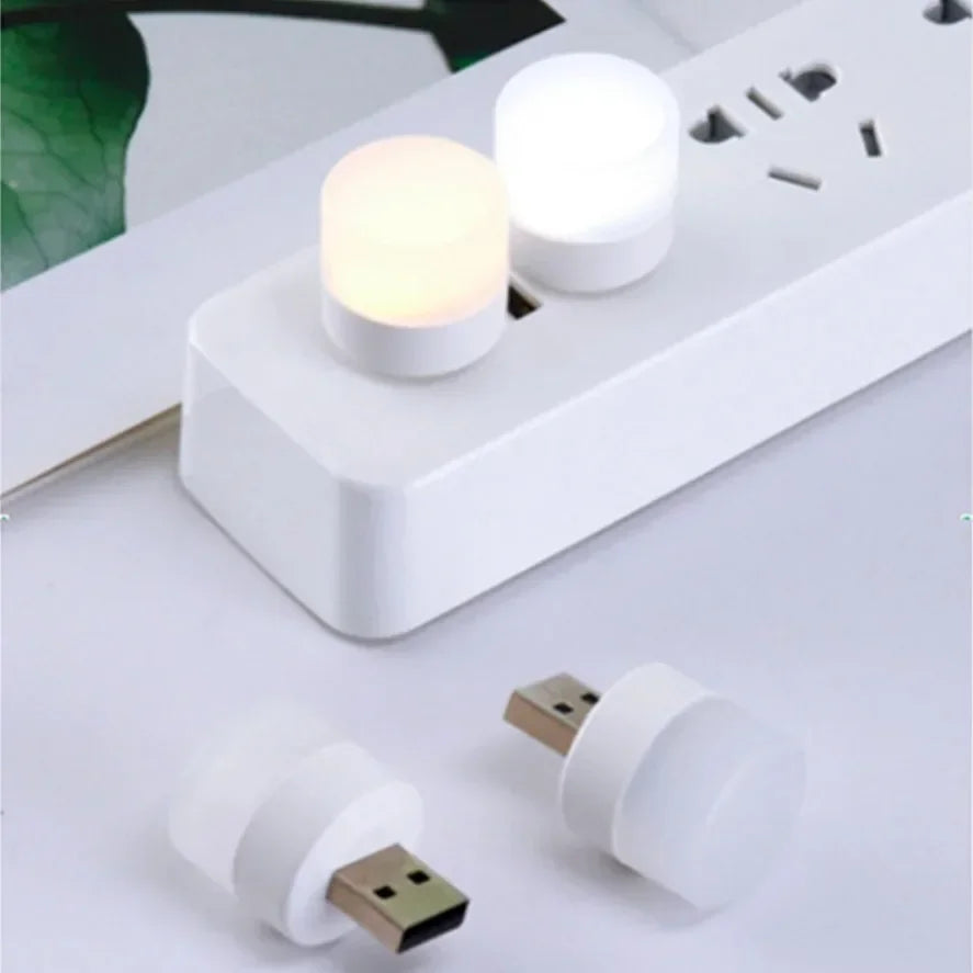 Mini USB LED Night Light – Plug-In Portable Lamp for Reading