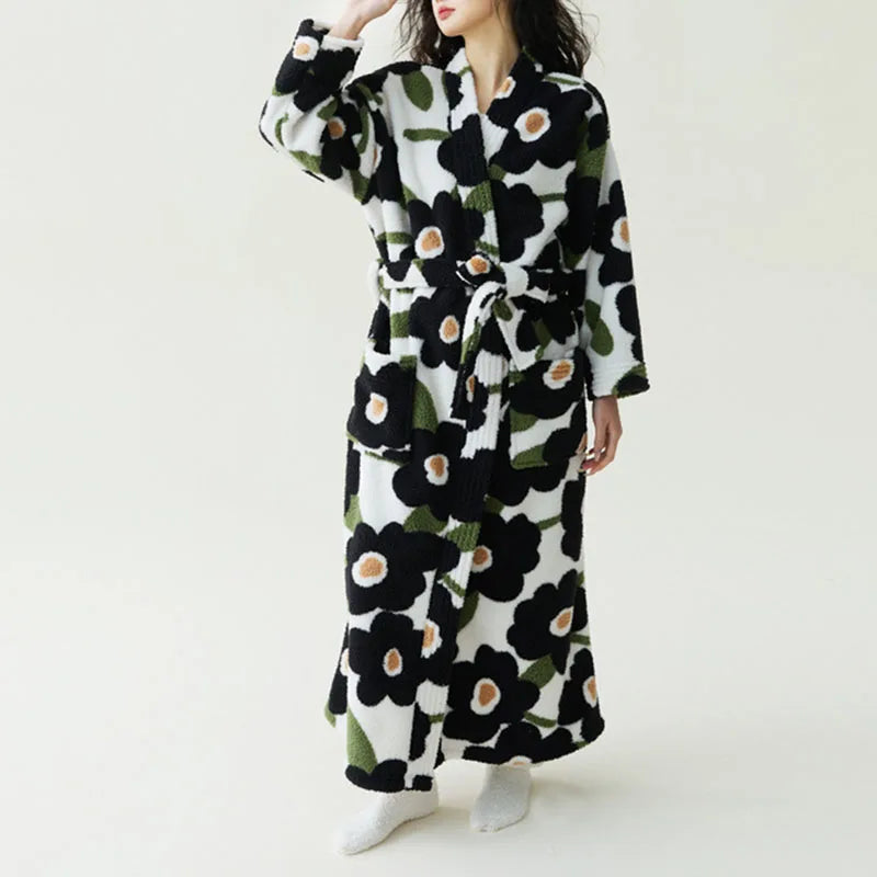 Women's Thick Coral Velvet Robe – Flannel Printed Loungewear