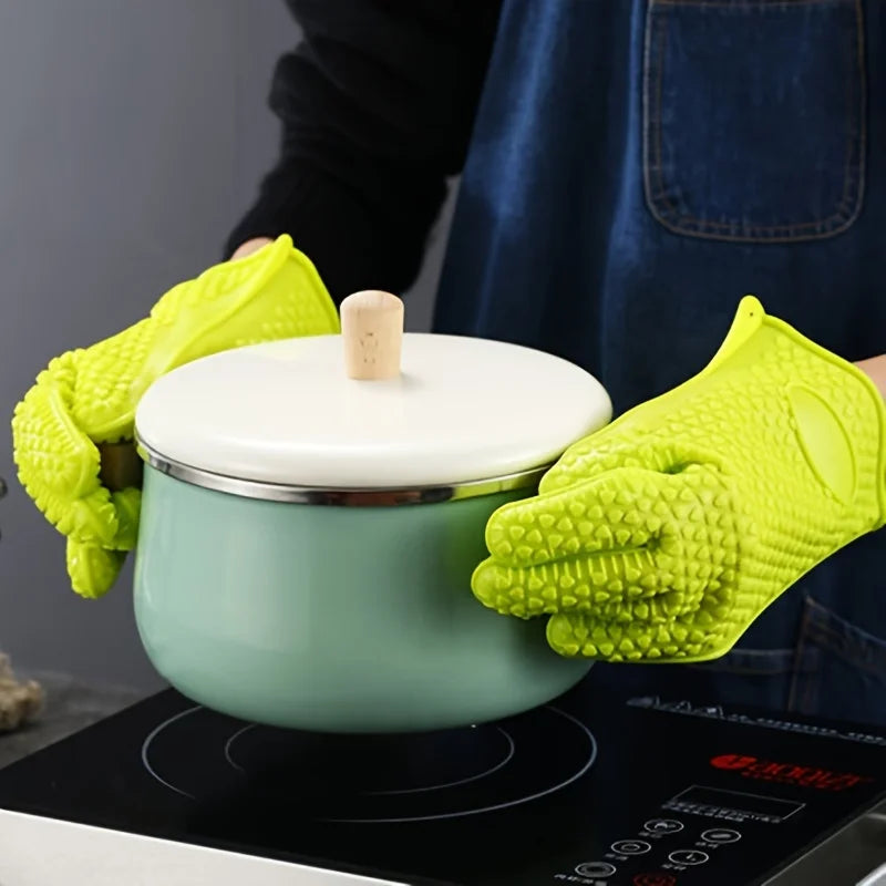 1 Pair Heat Resistant Kitchen Gloves Non-slip Waterproof Silicone