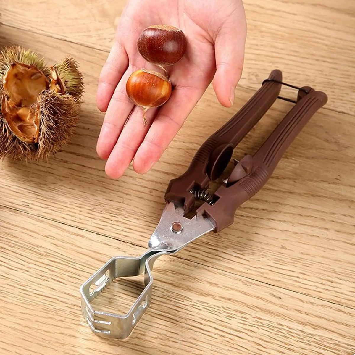 Manual Chestnut Cracker & Nut Opener for Pecans, Walnuts