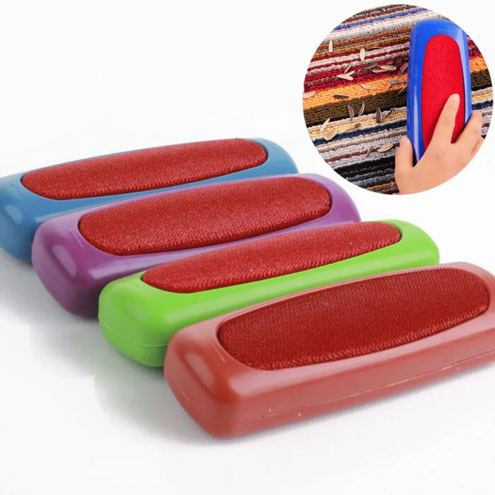 Cloth Dust Removal Brush Random Plastic Sweeper Carpet Crumb Fluff