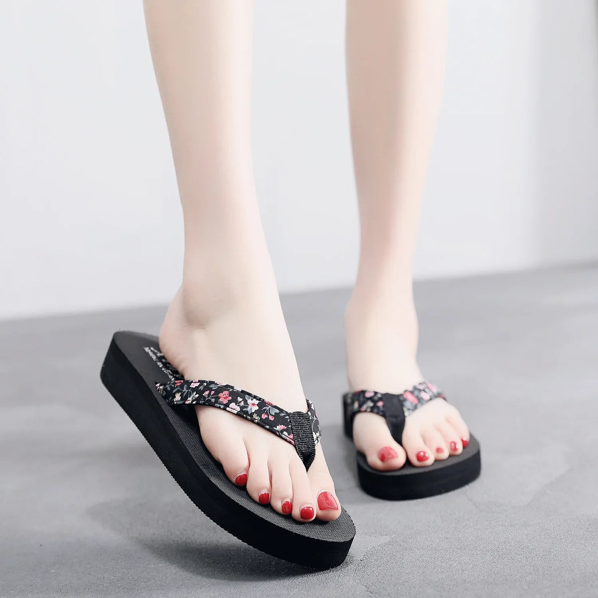 Women's Flat Flip Flop Sandals – Summer Beach Open Toe Slippers