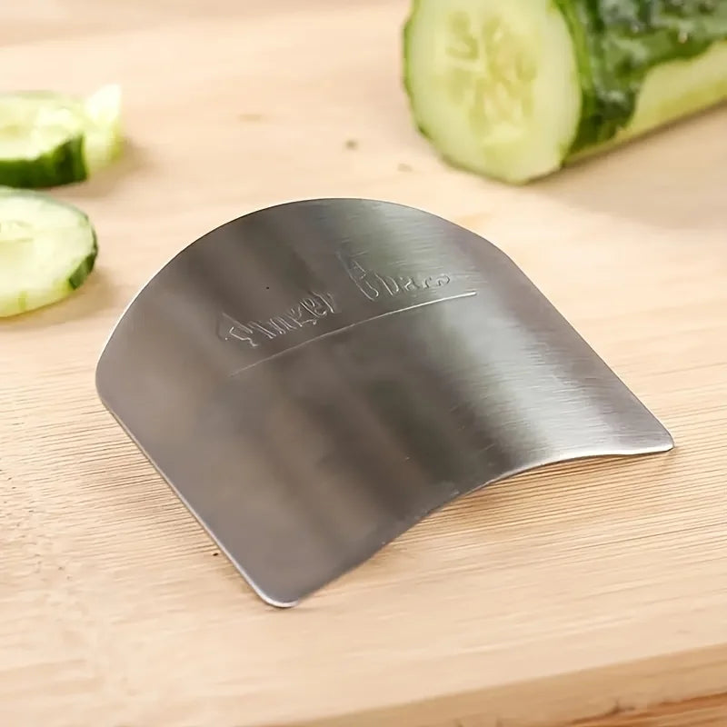 Stainless Steel Finger Guard – Safe Cutting Kitchen Gadget