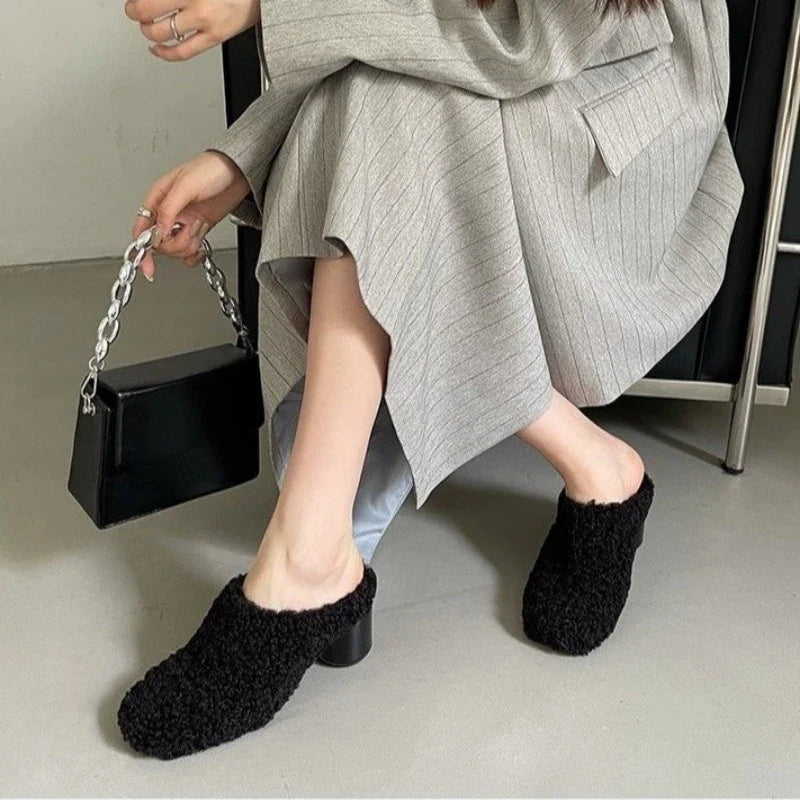Women's Velvet Platform Slippers – Warm Non-Slip Winter Shoes