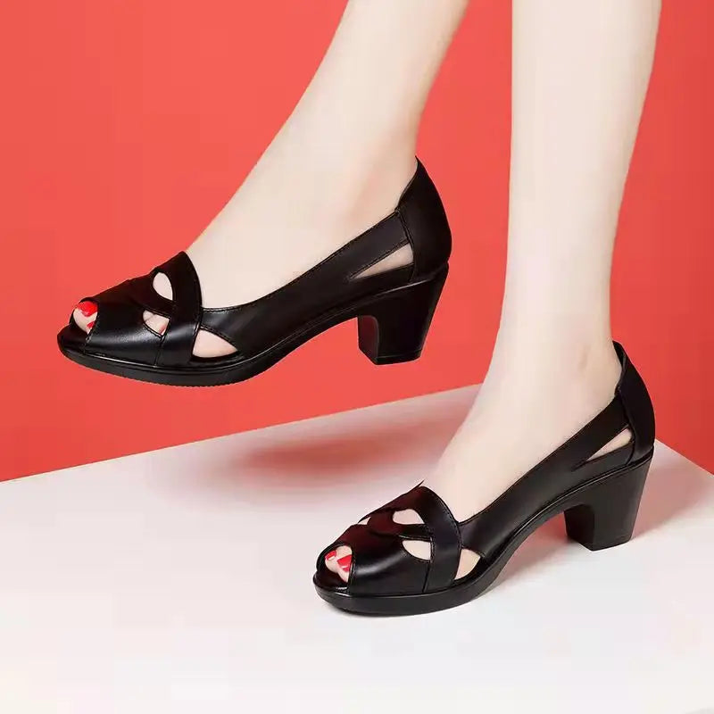 Women's Ankle Strap Sandals – Casual Low Heel Everyday Wear