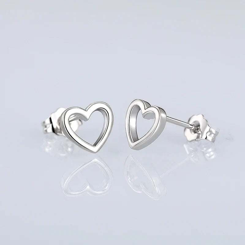 Huitan Minimalist Heart Stud Earrings – Silver Fashion Jewelry