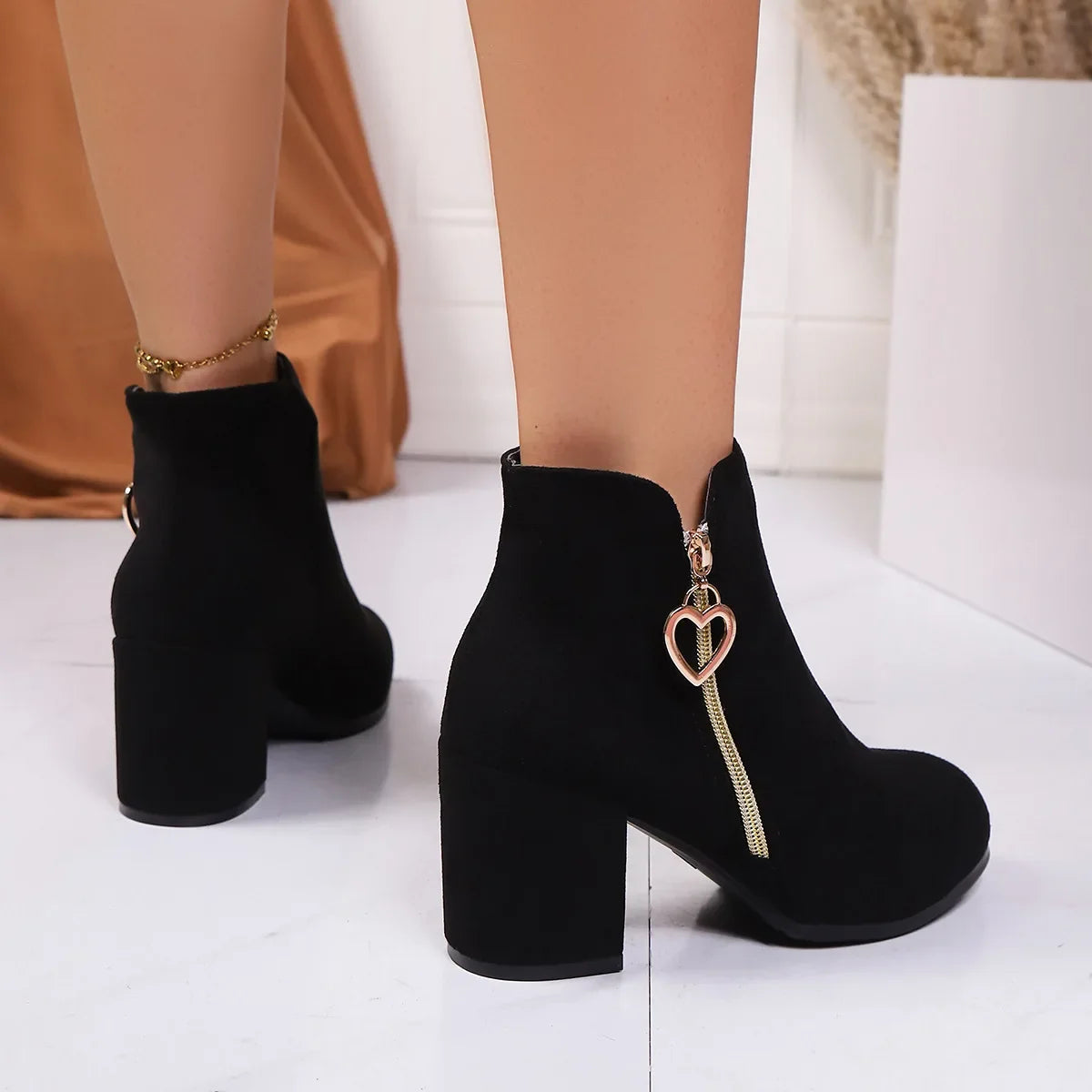 Women's Retro Block Heel Ankle Boots – Suede Zip Style