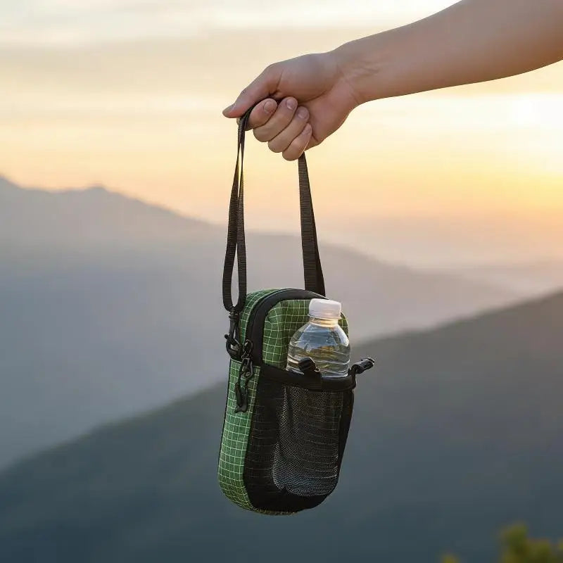 Portable Water Bottle Holder – Mesh Pocket & Adjustable Strap