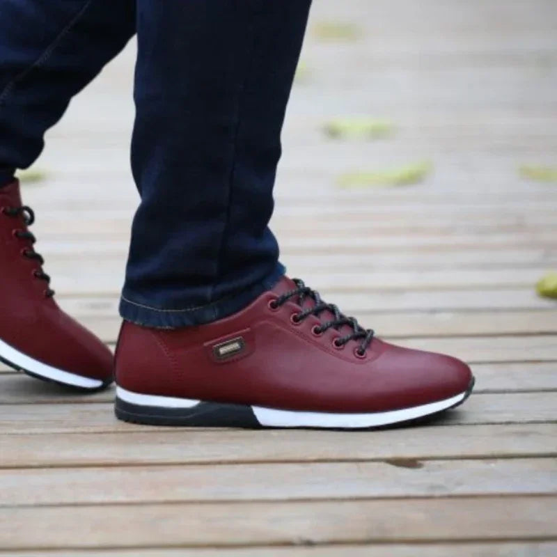 Men's Breathable Lace-Up Casual Sneakers & Outdoor Loafers