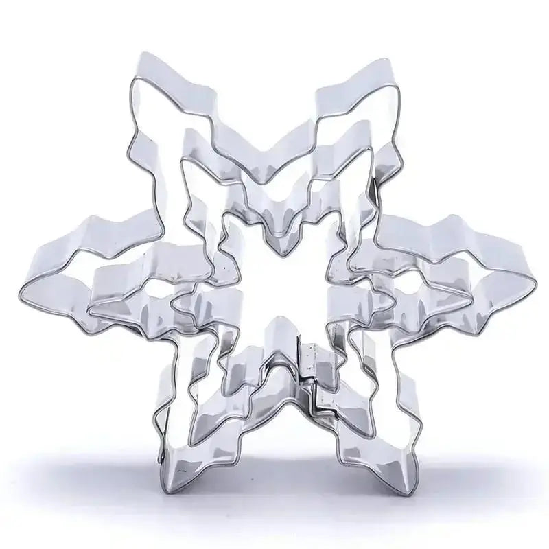 5-Piece Snowflake Cookie Cutters – Stainless Steel Christmas Set