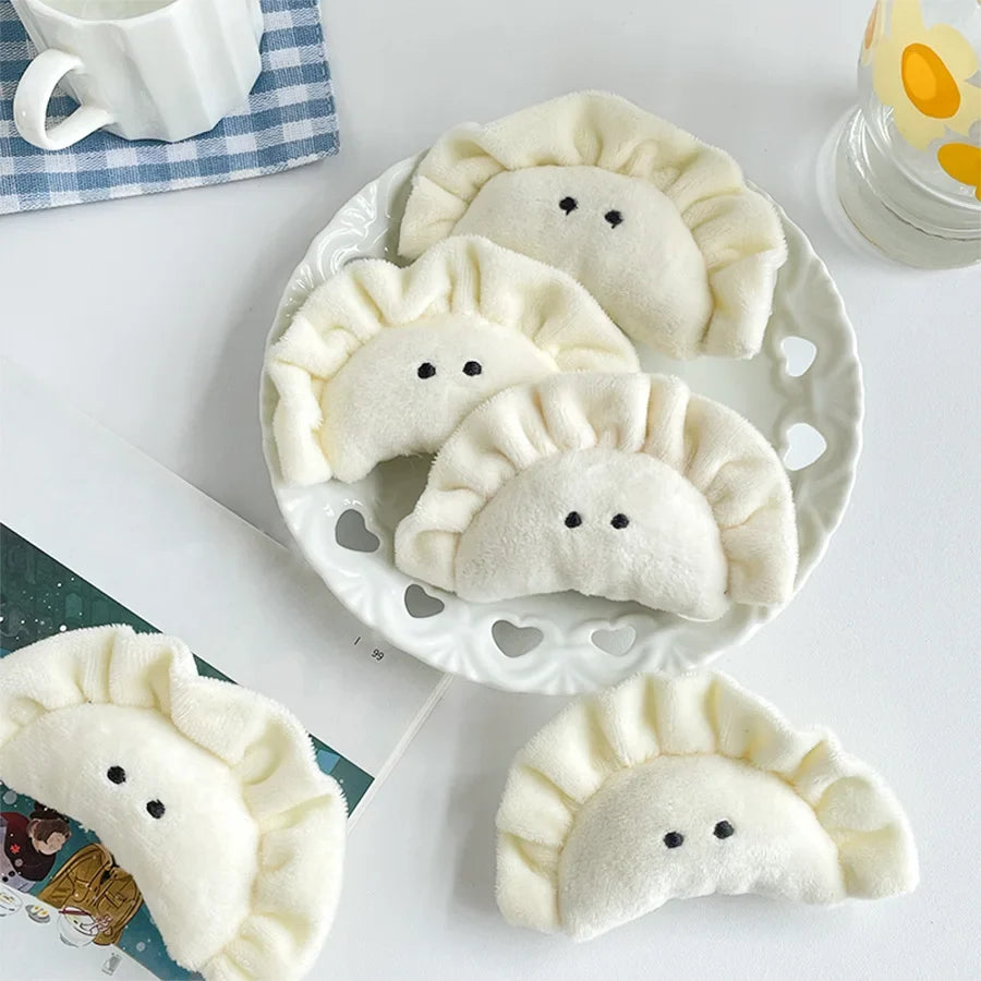 Cute Dumpling Keychain Pendant – Cartoon Bag Charm & Figurine