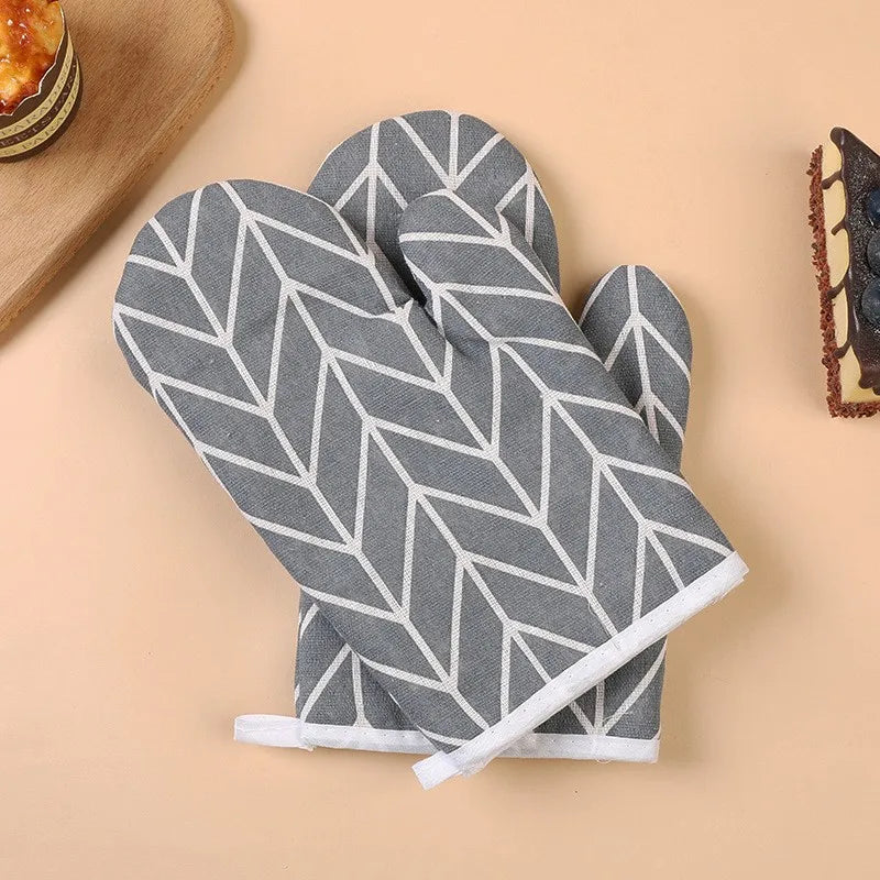 Heat-Resistant Kitchen Oven Glove | Baking & Grilling