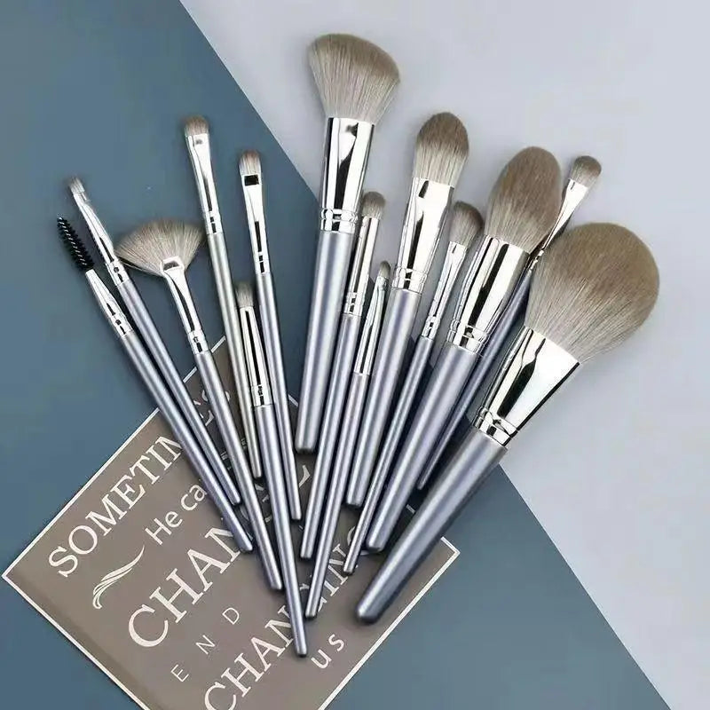 DIKALU 14-Pc Professional Makeup Brush Set – Full Face Kit