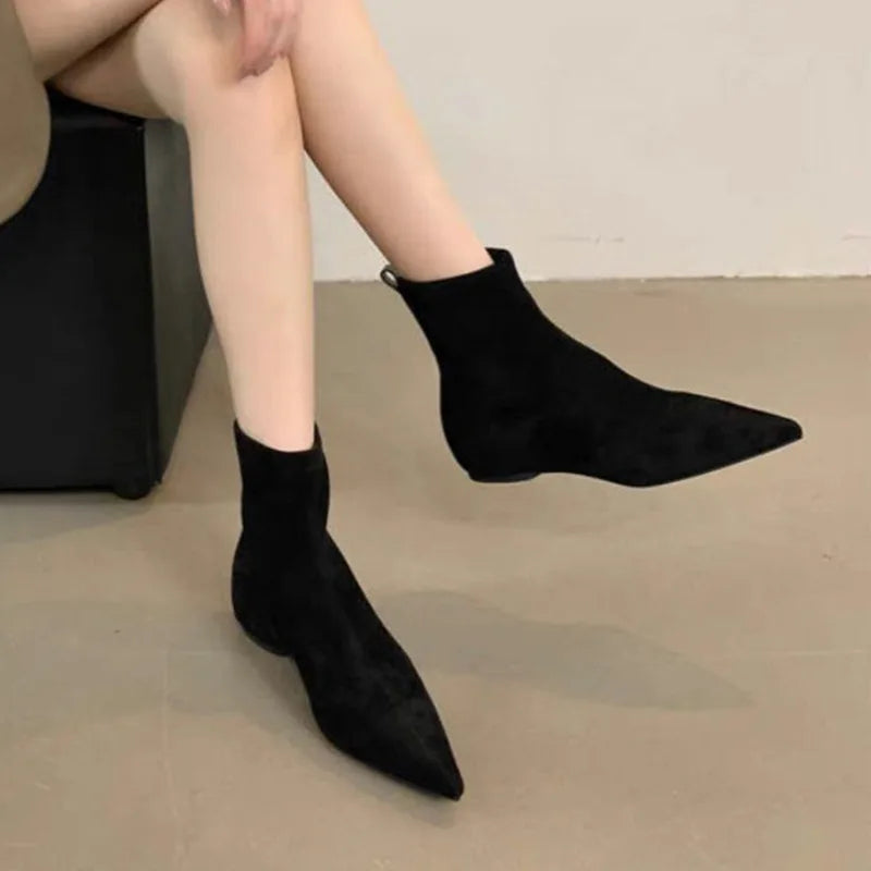 Women's Flat Pointed Toe Chelsea Ankle Boots – Faux Suede