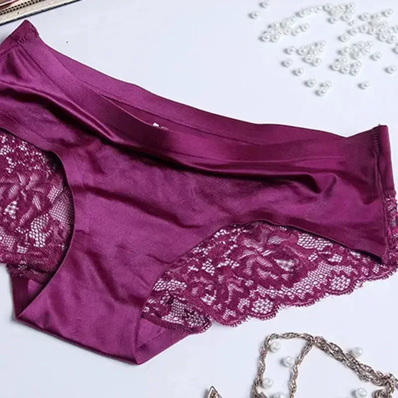 Women's Seamless Lace Briefs 3-Pack – Soft Cotton Low Rise Panties
