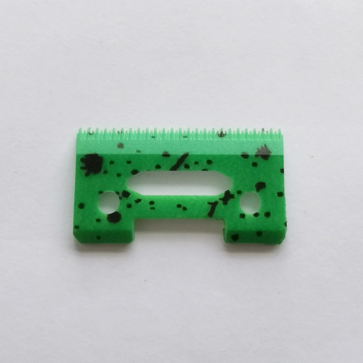 Ceramic Clipper Blades – Zirconia Replacement Barber Blades