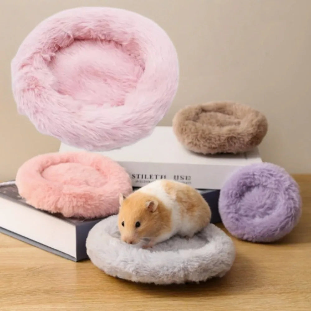 Round Plush Hamster Nest Mat – Cosy Small Pet Bed