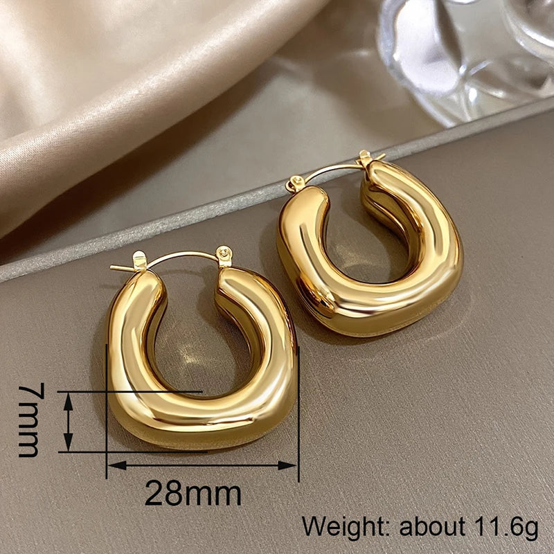 Huitan Chunky Hoop Earrings – Minimalist Circle Statement Jewelry