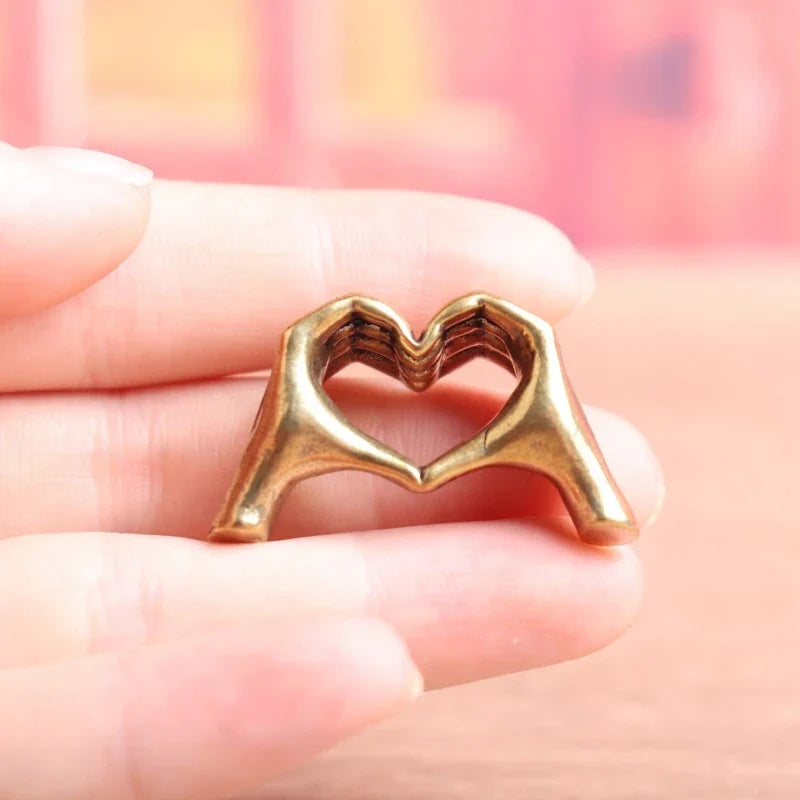 Heart-Shaped Metal Figurine Ornament Set of 2 | Desk Decor