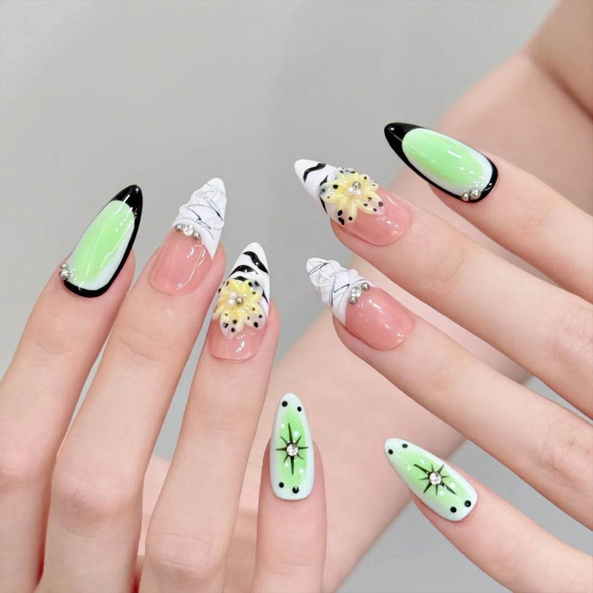 Handmade Press On Nails – 3D Flowers Cat's Eye Long False Tips