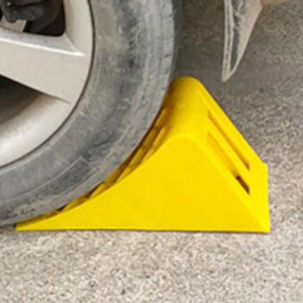 Portable Car Wheel Chock – Anti-Slip Tire Stop Block