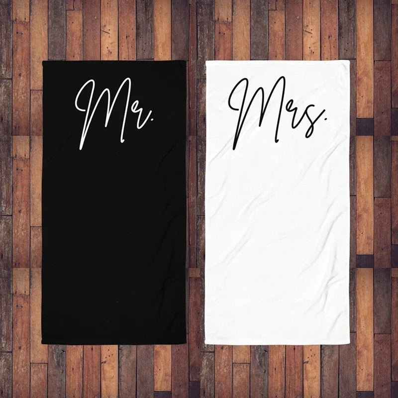 Mr & Mrs Newlywed Beach Towel | Wedding Honeymoon Gift