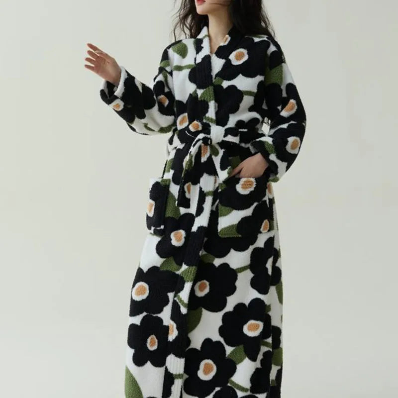 Women's Thick Coral Velvet Robe – Flannel Printed Loungewear
