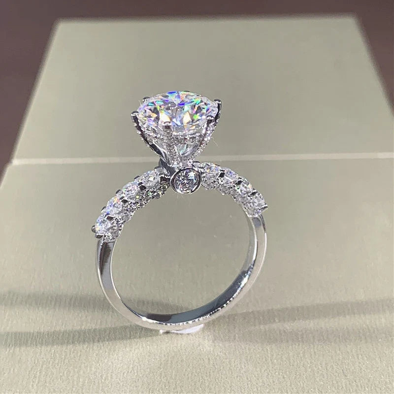 Huitan Women's CZ Wedding Band Ring | Engagement Jewelry