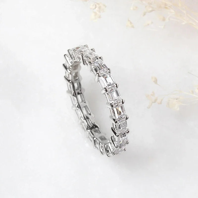 Huitan Rectangular CZ Ring for Women – Silver Fashion Ring