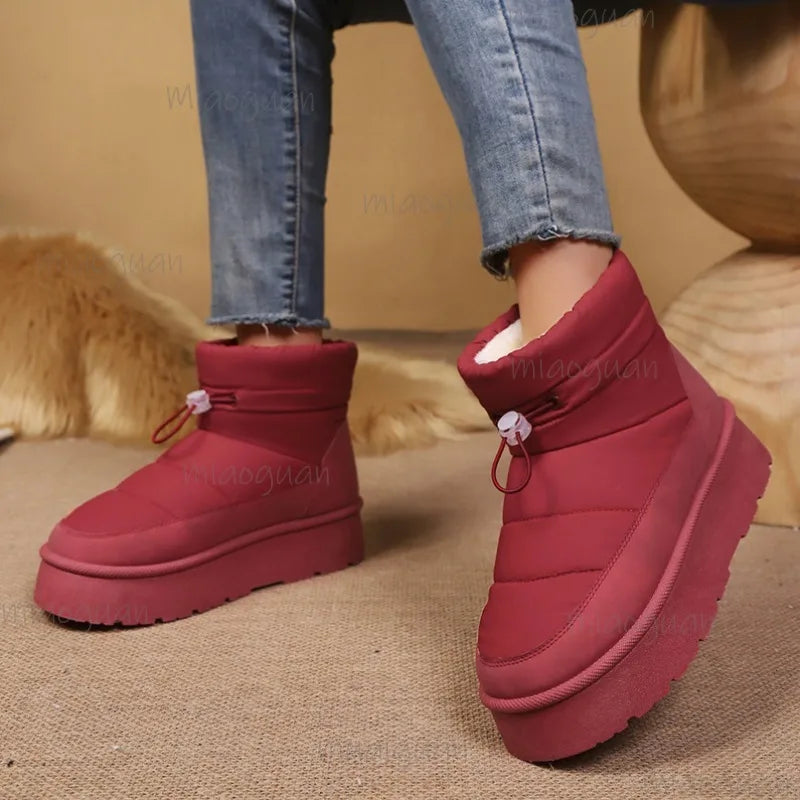 Women's Plush Lined Platform Snow Boots – Warm Ankle Boots