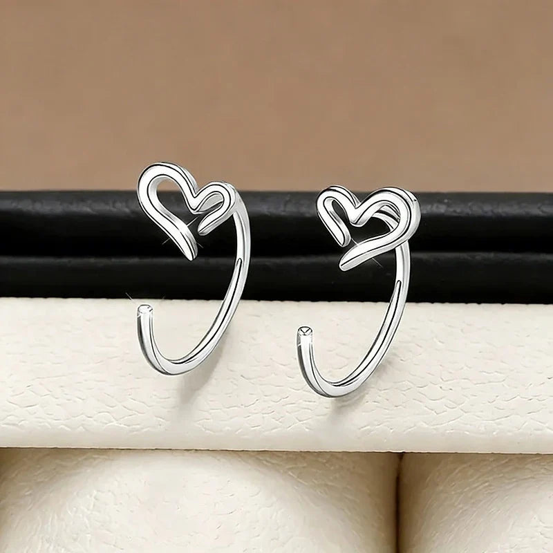 Huitan Glossy Heart Stud Earrings – Elegant Women's Jewelry