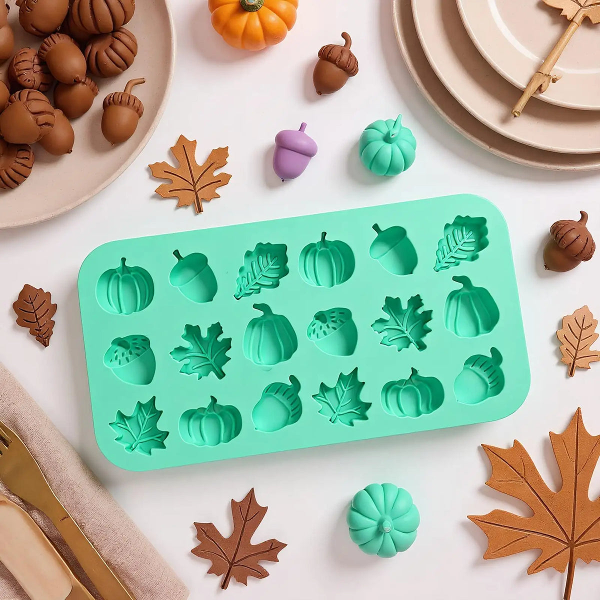 Silicone Fall Mold – 18 Cavity Maple Leaf Pumpkin Candy Mold