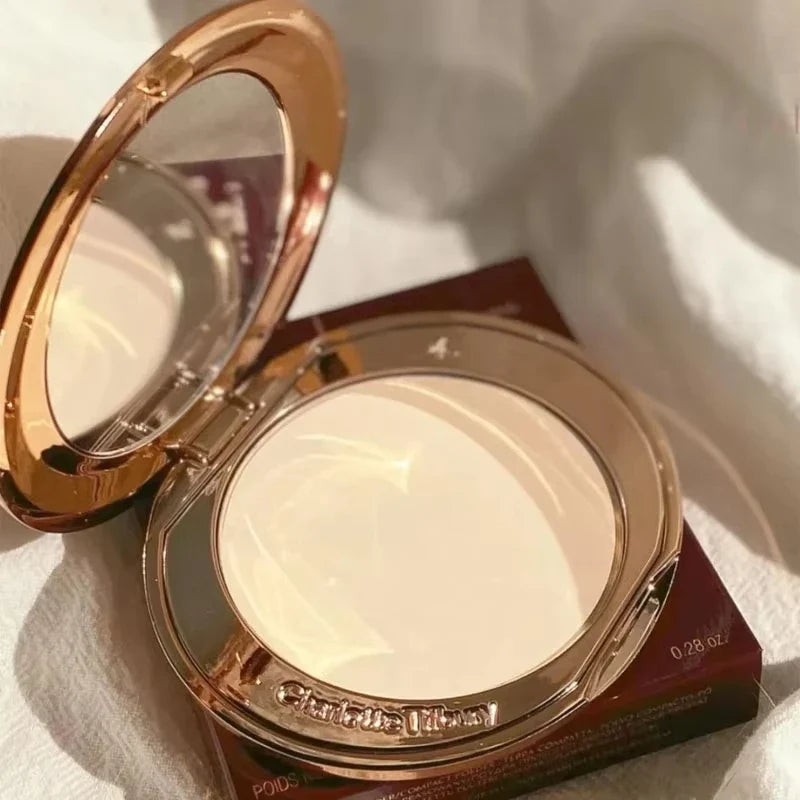 Charlotte Tilbury Makeup Set – Contour, Lip, Glow & Spray