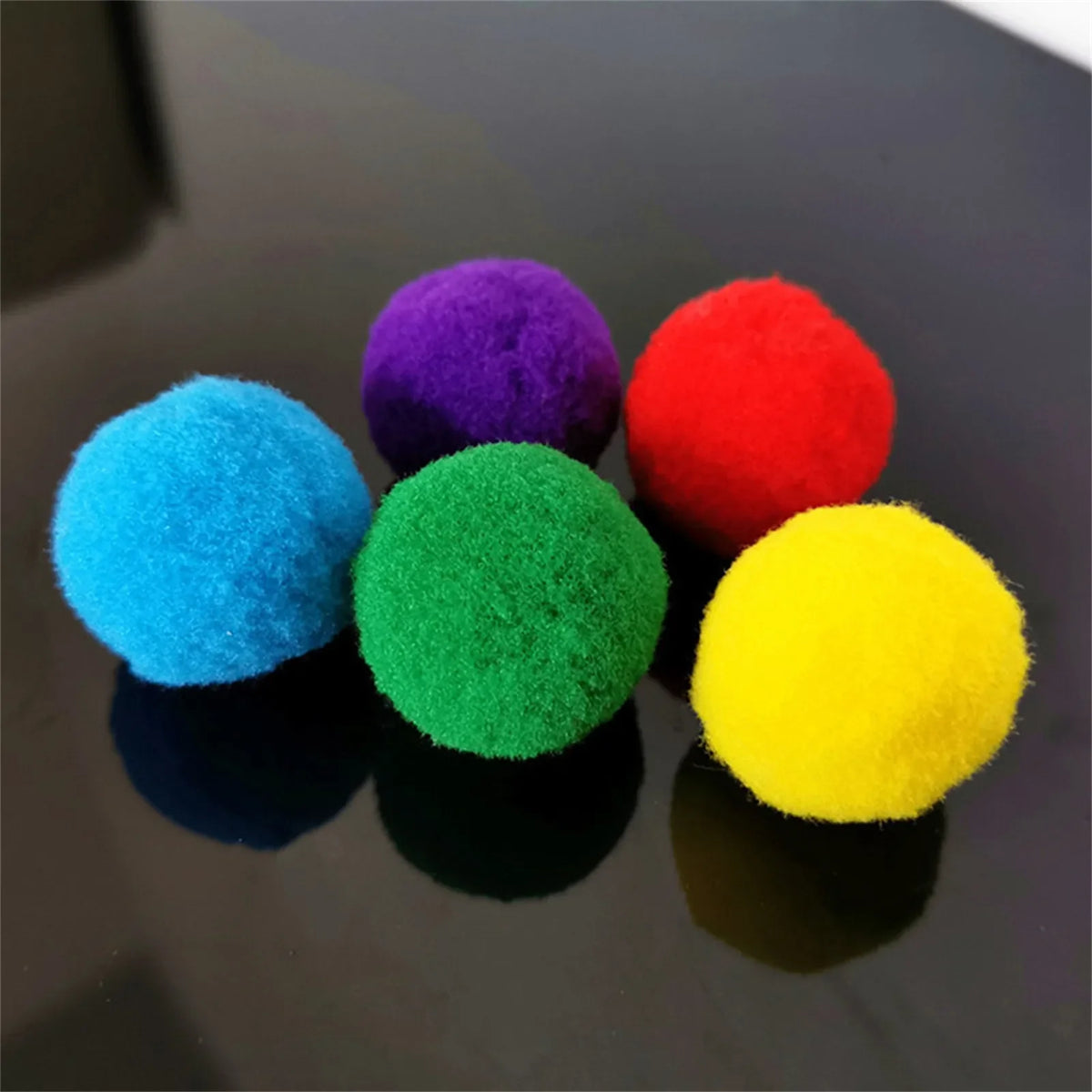 30-Pack Soft Plush Cat Toy Balls – Colorful Kitten Pompons
