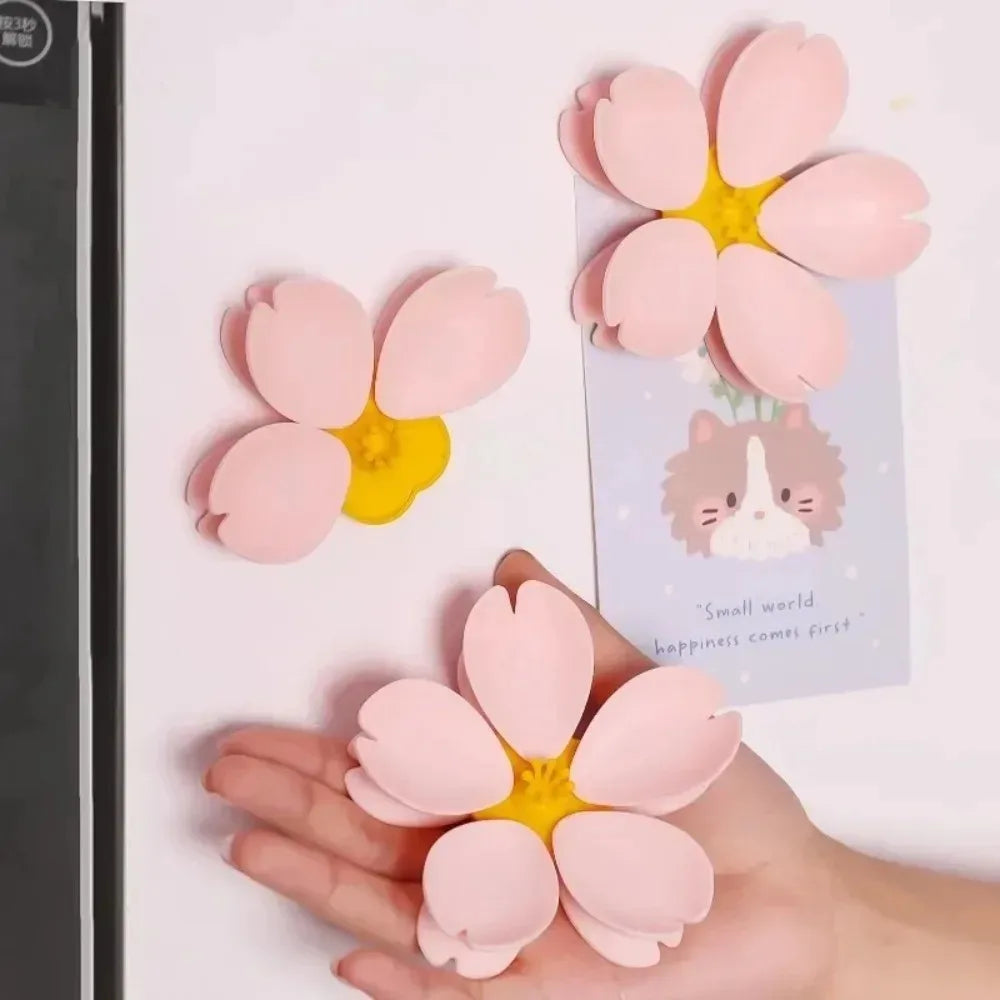 Sakura Magnetic Sealing Clip – Fridge Magnet & Snack Storage