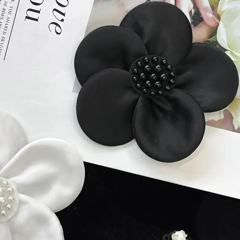 Black White Hand Sewn Colored Ding Cloth Flower Clothing Patch DIY