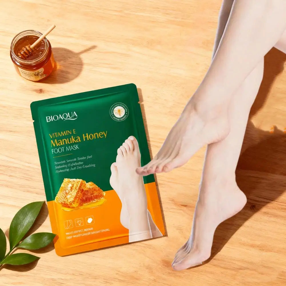 Vitamin E & Manuka Honey Foot Mask – Moisturizing Exfoliator
