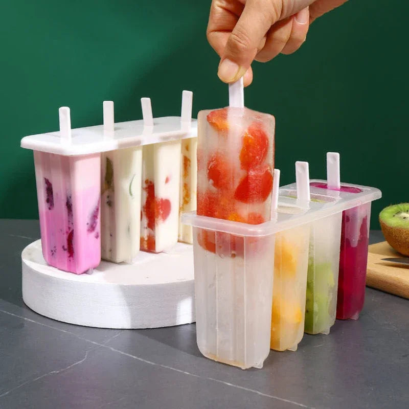 4-Compartment Popsicle Mold with Lid – Reusable DIY Ice Cream Set