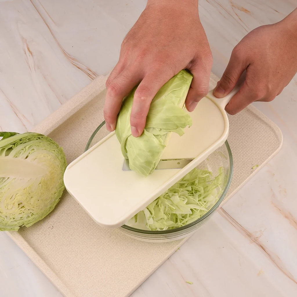 Handheld Mandoline Slicer – Stainless Steel V-Blade & Comfort Grip