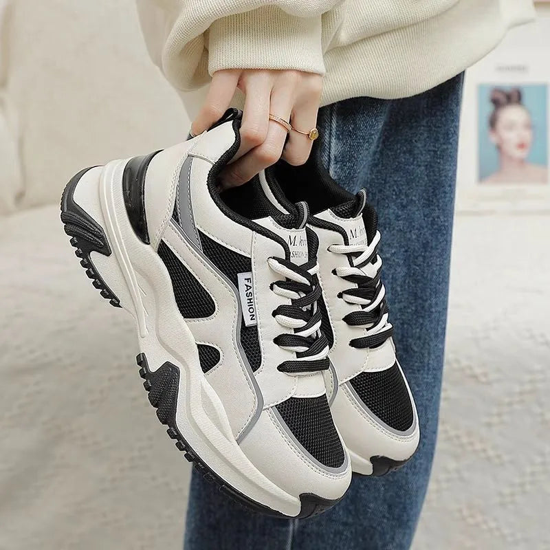 YEAE Women's Retro Platform Sneakers – Casual Lace-Up Shoes