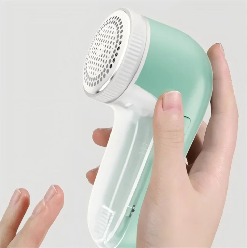 Electric Fabric Shaver & Lint Remover – USB Portable Defuzzer